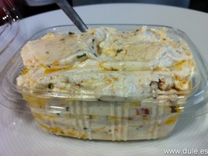 Queso cremoso con tomates secos